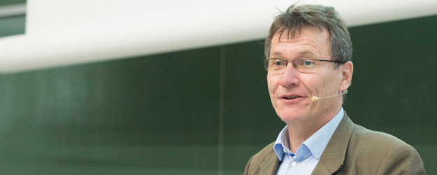 Im Vortrag von Prof. Dr. Jan Born ging es um den Zusammenhang von Schlaf, Gedächtnis und Traum. (Foto: Peter Pulkowski) Im Vortrag von Prof. Dr. Jan Born ging es um den Zusammenhang von Schlaf, Gedächtnis und Traum. (Foto: Peter Pulkowski)