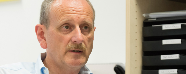 Prof. Dr. Michael Kißener forscht und lehrt im Arbeitsbereich Zeitgeschichte des Historischen Seminars der JGU. <small>(Foto: Peter Pulkowski)</small> Prof. Dr. Michael Kißener forscht und lehrt im Arbeitsbereich Zeitgeschichte des Historischen Seminars der JGU. <small>(Foto: Peter Pulkowski)</small>