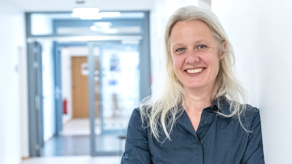 Bild in Originalgröße ansehen Dr. Stefanie Klossok, Geschäftsführerin der Gutenberg School of Business (GSB Mainz) (Foto: Peter Thomas)