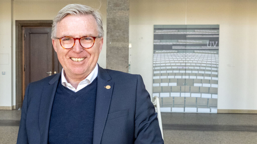 Unternehmer Jörg Hoffmann schätzt den hohen Praxisbezug des MBA-Studiums an der GSB Mainz. (Foto: Peter Thomas)