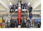 Höhenforschungsrakete MAIUS 1 mit allen an der Kampagne Beteiligten (Foto/©: Thomas Schleuss, DLR)