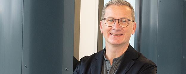 Prof. Dr. Achim Denig ist stellvertretender Direktor des Instituts für Kernphysik der JGU. (Foto: Peter Pulkowski)