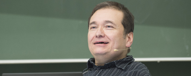 Eine Asymmetrie des Gehirns und verschiedene Funktionen der Hirnhälften sind auch in der Tierwelt zu beoachten, so etwa bei Vögeln. (Foto: Peter Pulkowski)