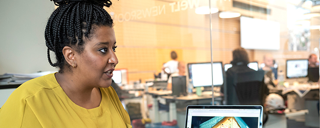 Niddal Salah-Eldin berät die WELT-Chefredaktion in allen Fragen rund um redaktionelle Weiterentwicklung und Innovation im Digitalen. (Foto: Stefan F. Sämmer)