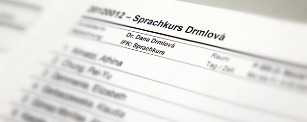 Dr. Dana Drmlová reist jedes Jahr zum Sommerkurs von Tschechien nach Mainz, um den Teilnehmern die deutsche Sprache näher zu bringen. (Foto: Stefan F. Sämmer)