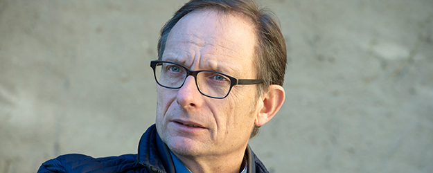 Dr. Martin Henatsch ist seit 2017 Rektor der Kunsthochschule Mainz. (Foto: Peter Pulkowski)