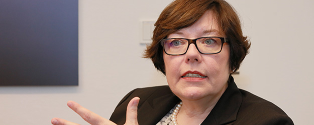 Als Pflegevorstand der Universitätsmedizin Mainz war Marion Hahn eng in die Konzeption und Ausgestaltung der Fachweiterbildung 'Gesundheits- und (Kinder-)Krankenpfleger/in für die Pflege in der Onkologie' involviert. (Foto: Stefan F. Sämmer)