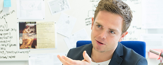 Aktuell konzipiert er gemeinsam mit einem Kollegen der Universität Frankfurt einen Bachelorstudiengang Afrikanistik für Studierende der Rhein-Main-Universitäten. (Foto: Peter Pulkowski)