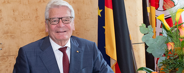 Bundespräsident a.D. Joachim Gauck übernahm im Sommersemester 2021 die 21. Johannes Gutenberg-Stiftungsprofessur. (Foto: Peter Pulkowski)