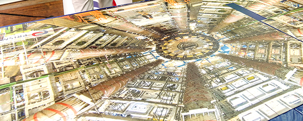 Am Stand des Exzellenzclusters PRISMA konnte der ATLAS-Detektor zusammengepuzzelt werden. Mainzer Wissenschaftlerinnen und Wissenschaftler entwickeln verschiedene Komponenten für das internationale Experiment. (Foto: Stefan F. Sämmer)