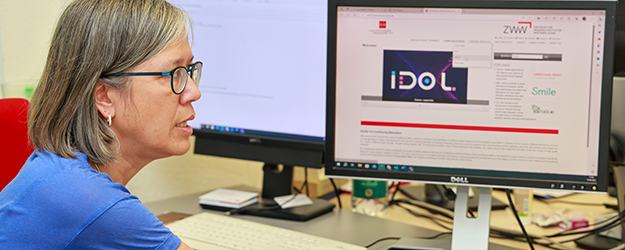 Das Projekt IDOL will einen innovativen Ansatz zur Implementierung der Tandem-Lehre im generationsübergreifenden digitalen Lernen durch Engagement (Service-Learning) aufzeigen. (Foto: Stefan F. Sämmer)